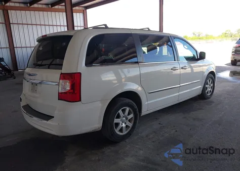 2013 Chrysler Town & Country Touring из США, поврежденный, VIN 2C4RC1BG1DR529127